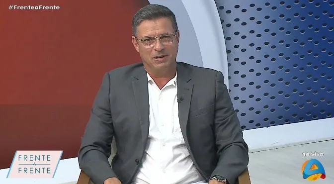 Vitor Hugo cita deputado estadual como nome potencial para disputa de 2024 em Cabedelo