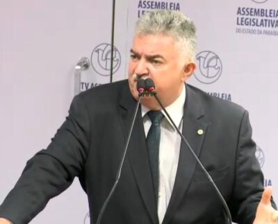 Deputado João Gonçalves (Foto: Captura de tela/Transmissão/ALPB).