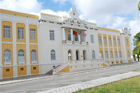 Justiça suspende greve dos professores do município de Campina Grande