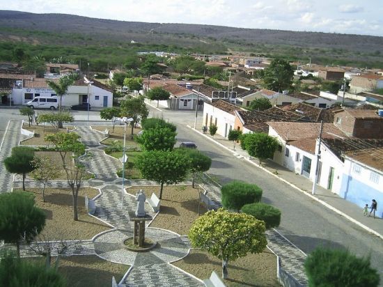 Município do Cariri com menos de 2 mil habitantes torra mais de R$ 2,2 milhões em combustível