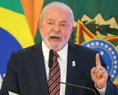 O presidente Luiz Inácio Lula da Silva durante a reunião ministerial dos 100 dias de governo — Foto de Wilton Junior - Estadão Conteúdo