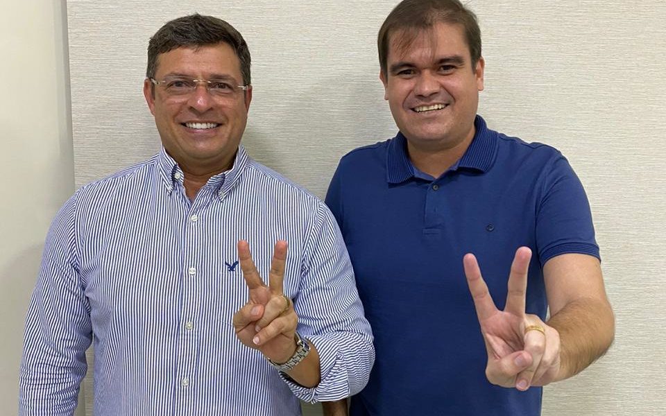 Prefeito Vitor Hugo busca aliança partidária sólida para as eleições de 2024