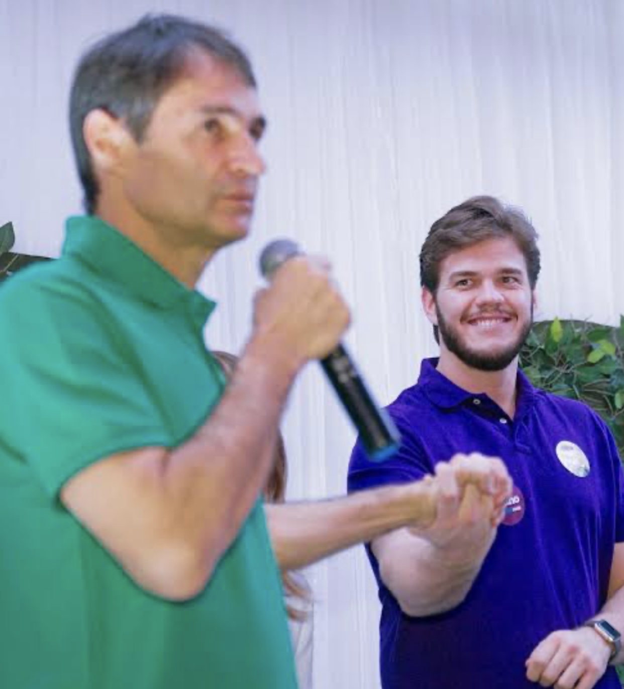 Romero Rodrigues não comparece ao Parque do Povo no primeiro fim de semana e ausência gera especulações