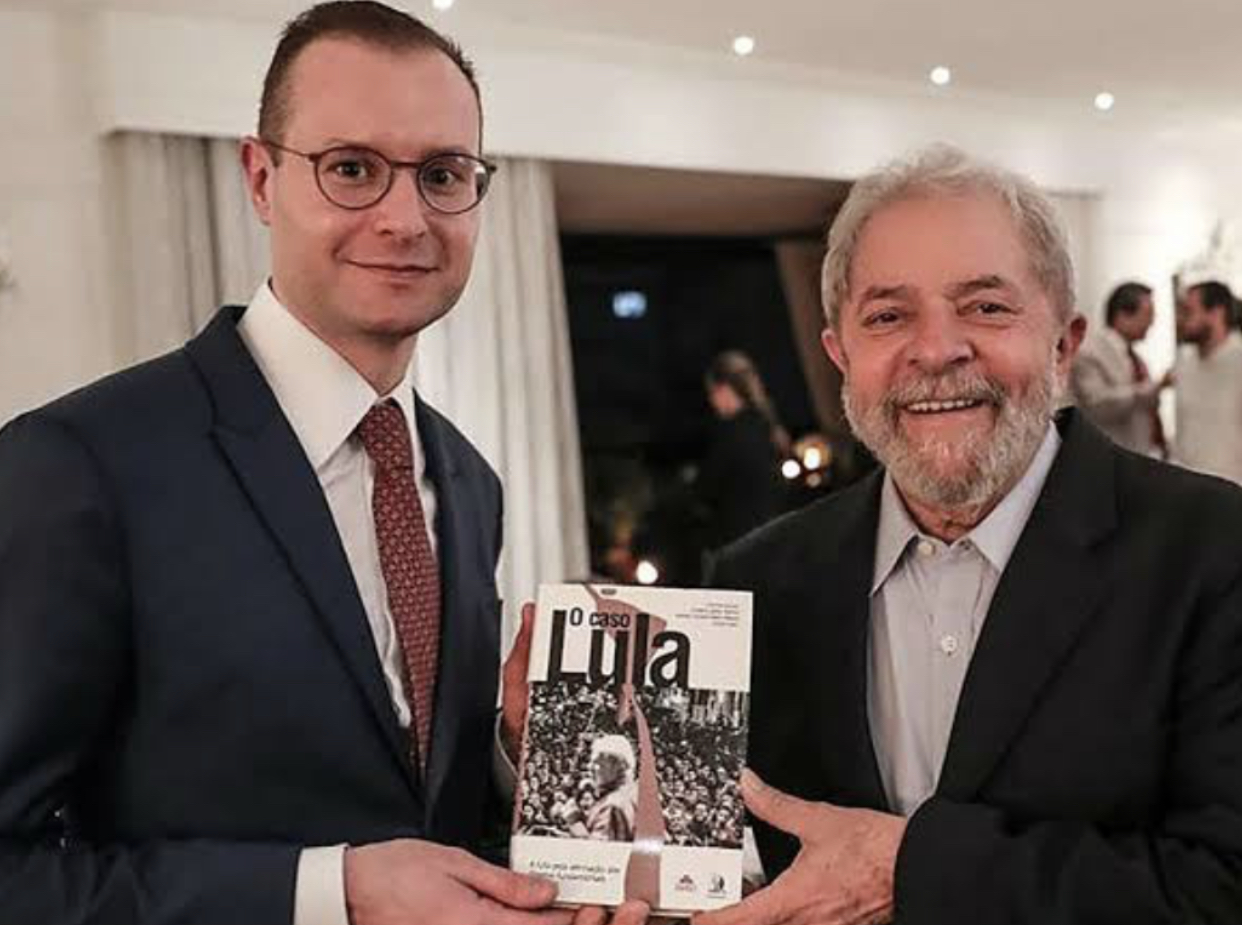 Cristiano Zanin será o indicado de Lula para o Supremo Tribunal Federal