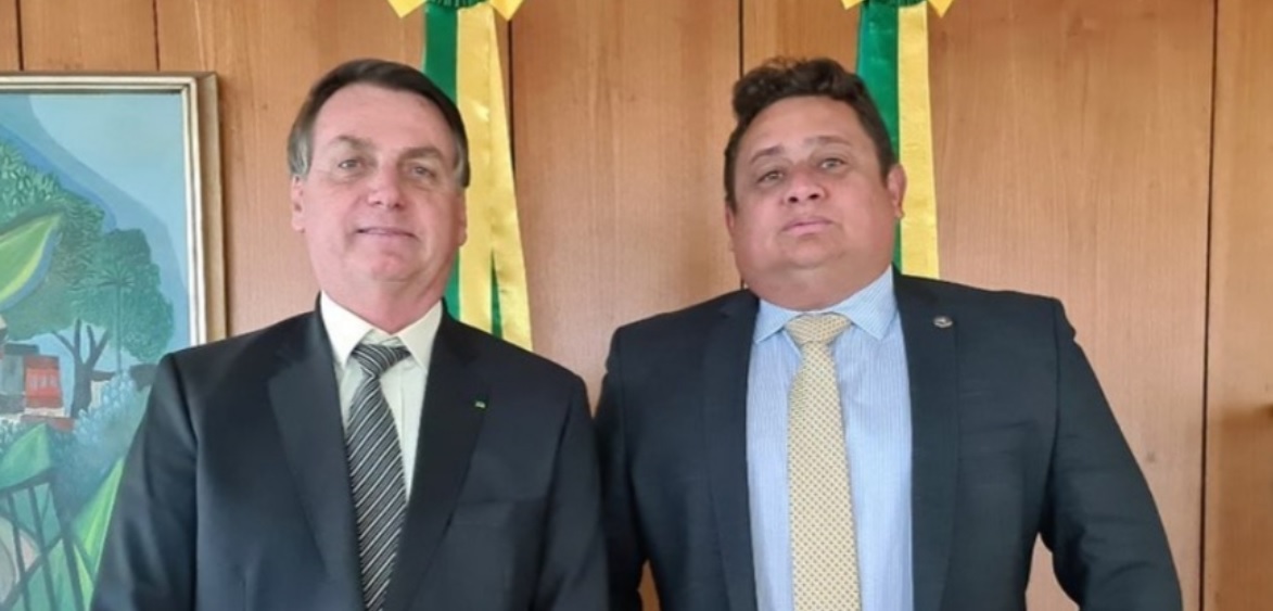 Walber Virgolino afirma que para Lula ‘cair’ é necessário que Bolsonaro fique em silêncio