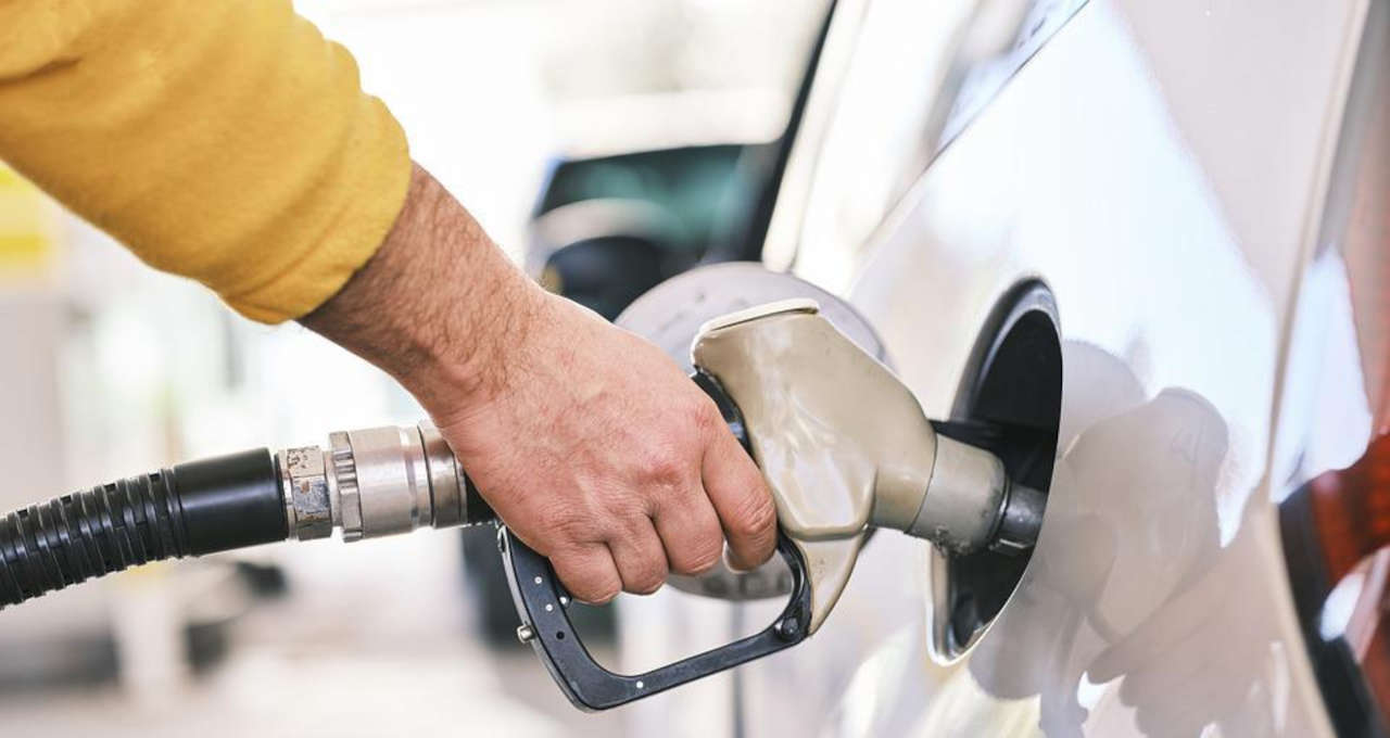 Preços da gasolina e do etanol caem pela segunda semana consecutiva nos postos