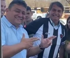 Walber Virgolino e Jair Bolsonaro (Foto: Divulgação/Reprodução/Imagem disponível na internet).