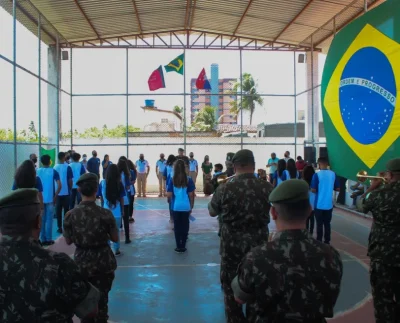 Escolas Cívico-Militares (Foto: Divulgação/Reprodução/Imagem disponível na internet).