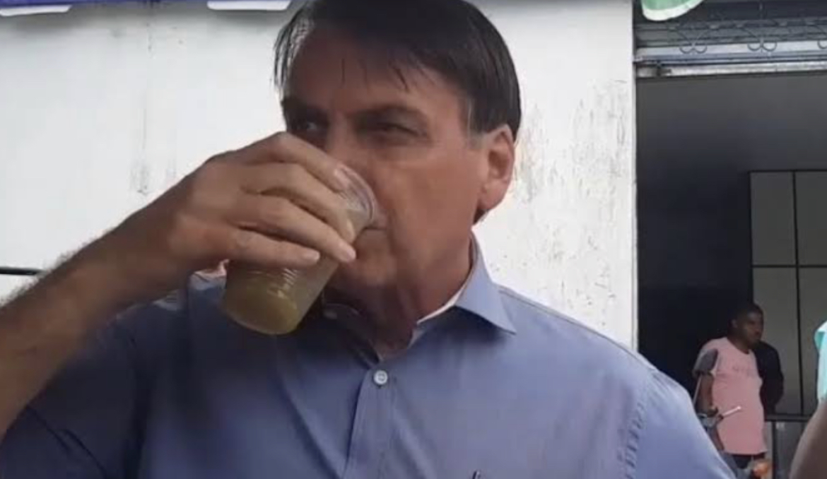 Doações via Pix garantem caldo de cana e pagamento de contas, diz Bolsonaro