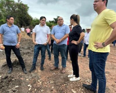 Murilo Galdino acompanha obras em Rio Tinto0 (Foto: Reprodução/Redes sociais/Murilo Galdino).