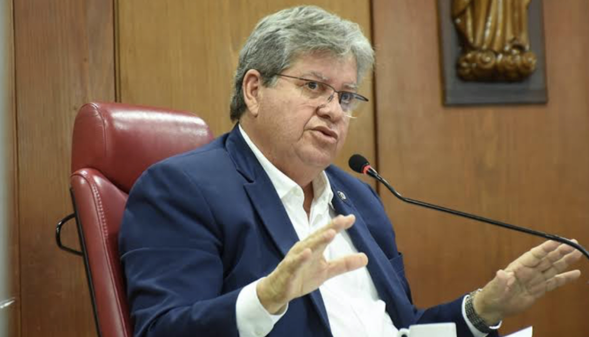 João Azevêdo diz sim para audiência com deputado Tovar