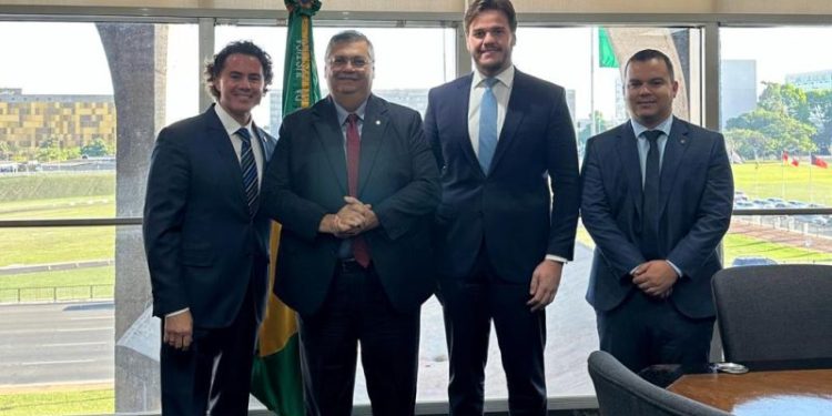 Bruno consegue mais uma audiência com ministro de Lula por intermédio de Veneziano