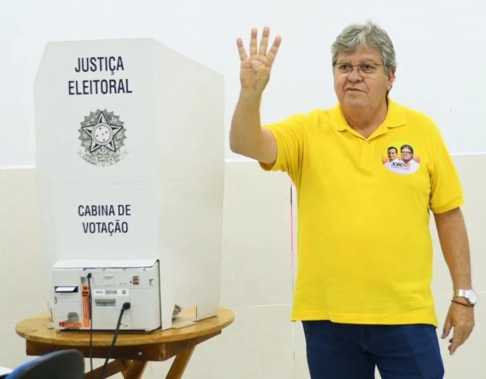 Com a chegada de Caio Roberto, João Azevêdo passa a contar com 27 deputados na ALPB; veja