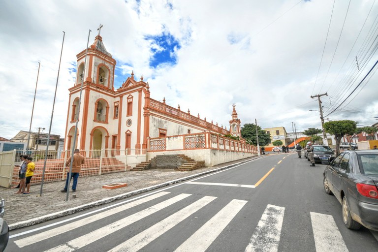 Pocinhos figura entre as cidades que mais geraram empregos na Paraíba em 2023 superando grandes municípios