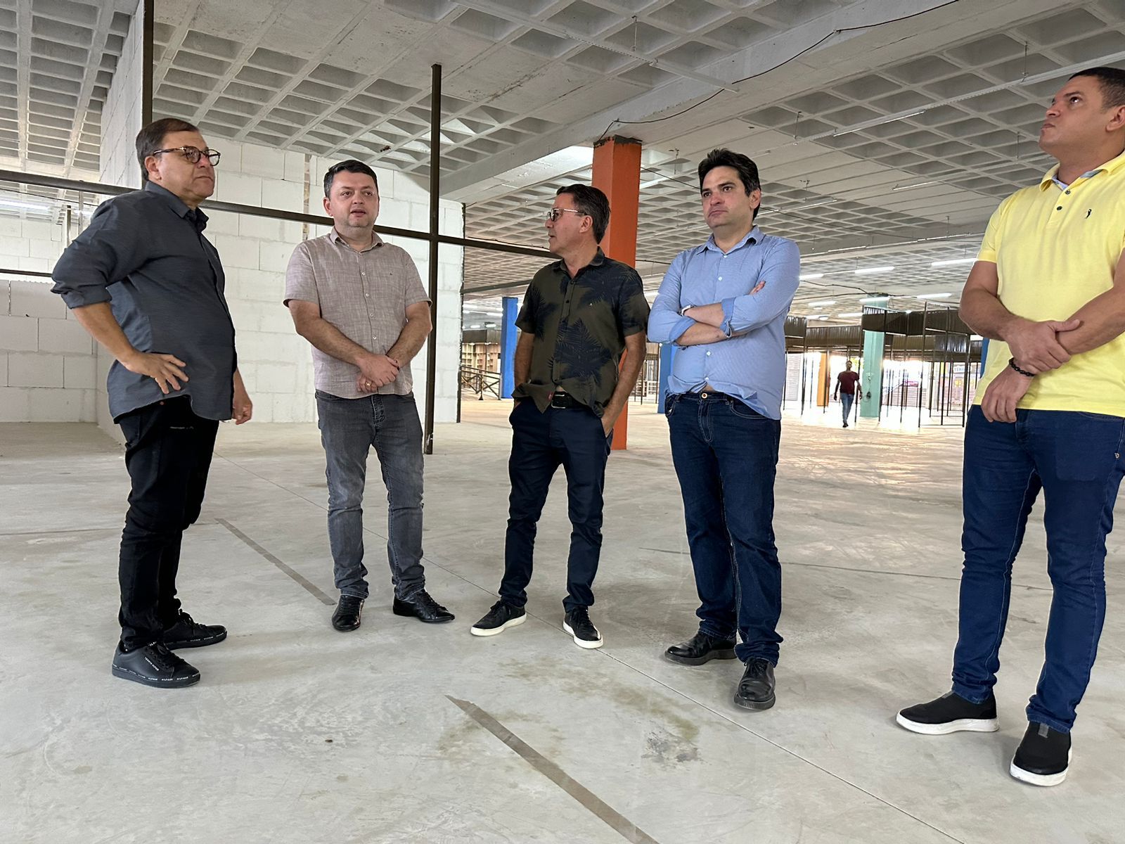 Murilo Galdino enaltece projeto BR Polo Shopping durante visita às instalações 