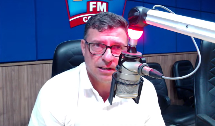 Vitor Hugo fala sobre planos na política ao término de mandato: “Tenho o sonho de ser governador”