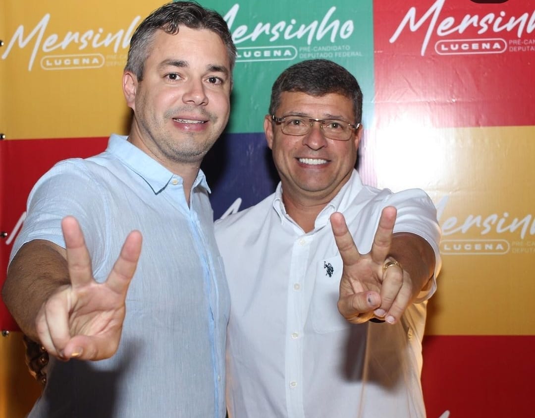 Vitor Hugo anuncia André Coutinho como candidato a prefeito de Cabedelo