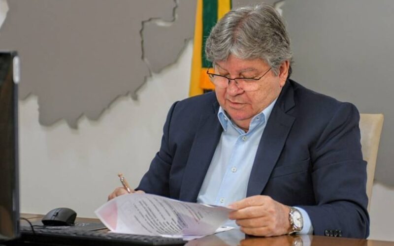 Governador da PB encaminha à ALPB pedido para contratar R$ 571,9 milhões em empréstimos