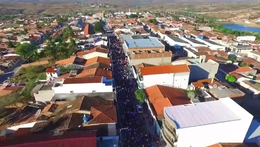 Enquete do Política Cariri revela incertezas para as eleições 2024 em Arara. Confira os números!