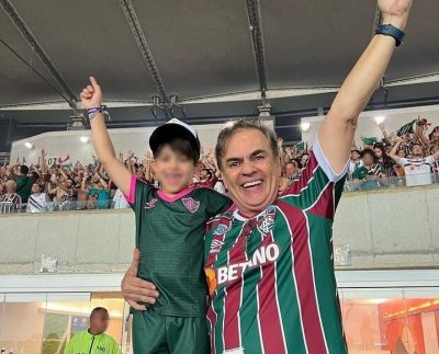 Cássio Cunha Lima assiste vitória do Fluminense na Libertadores (Foto: Divulgação/Reprodução/Redes sociais/Cássio Cunha Lima).