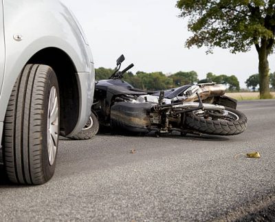 Acidente de Moto - Foto: Reprodução iStock.