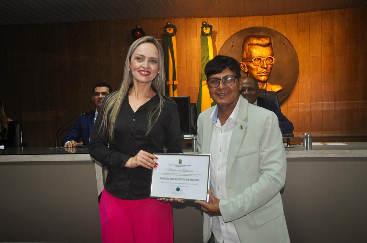 Fisioterapeuta Raquel Ingrid recebe reconhecimento da Câmara de Campina Grande por serviços no Hospital das Clínicas