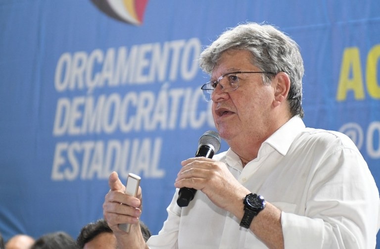 João Azevêdo participa do segundo bloco de audiências do Orçamento Democrático e inaugura obras no Sertão