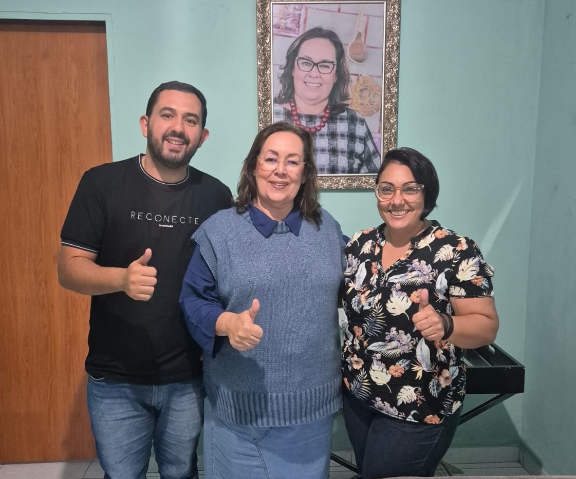 Eleuza Barbosa e Gisele Agripino formam chapa para pré-candidatura em Puxinanã